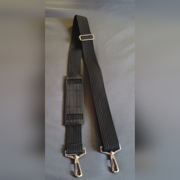 Pet Carrier Soft Sided Mesh Travel Tote For Small Dog or Cat - Picture 8 of 13